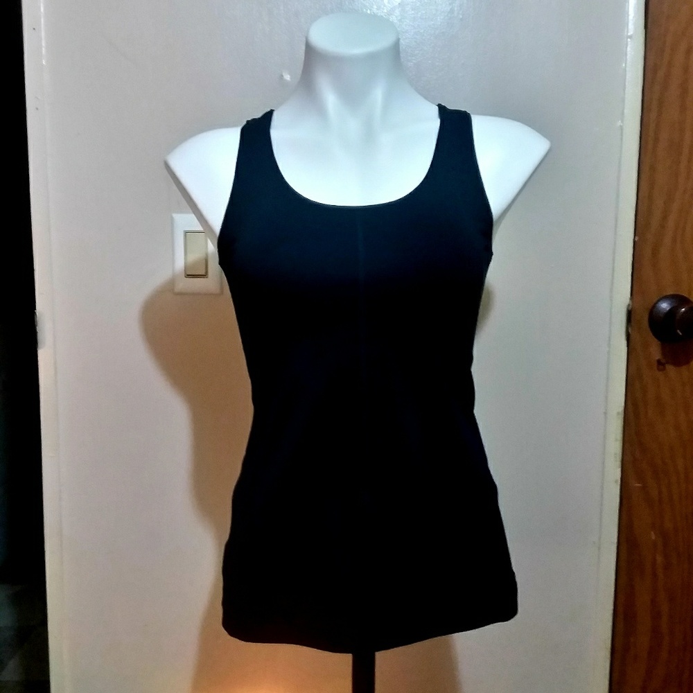 Like New!! Lululemon Tank